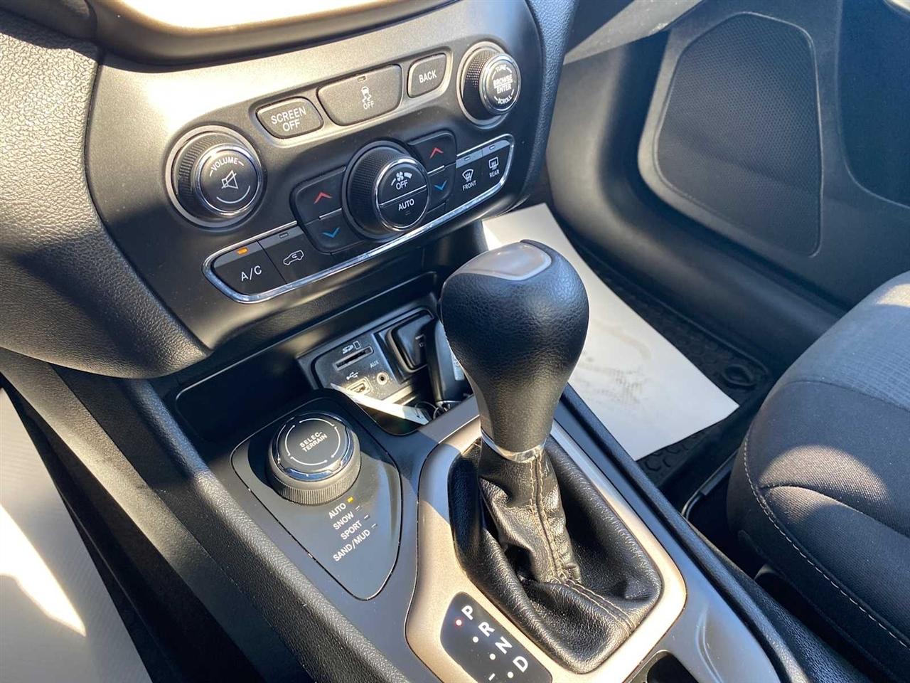 Jeep Cherokee Latitude 4WD 2017