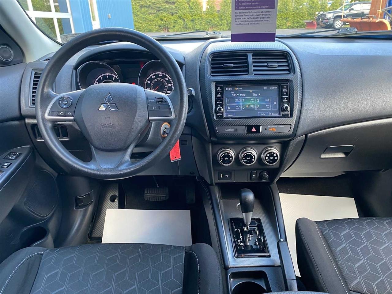 Mitsubishi Outlander Sport 2.0 ES CVT 2020