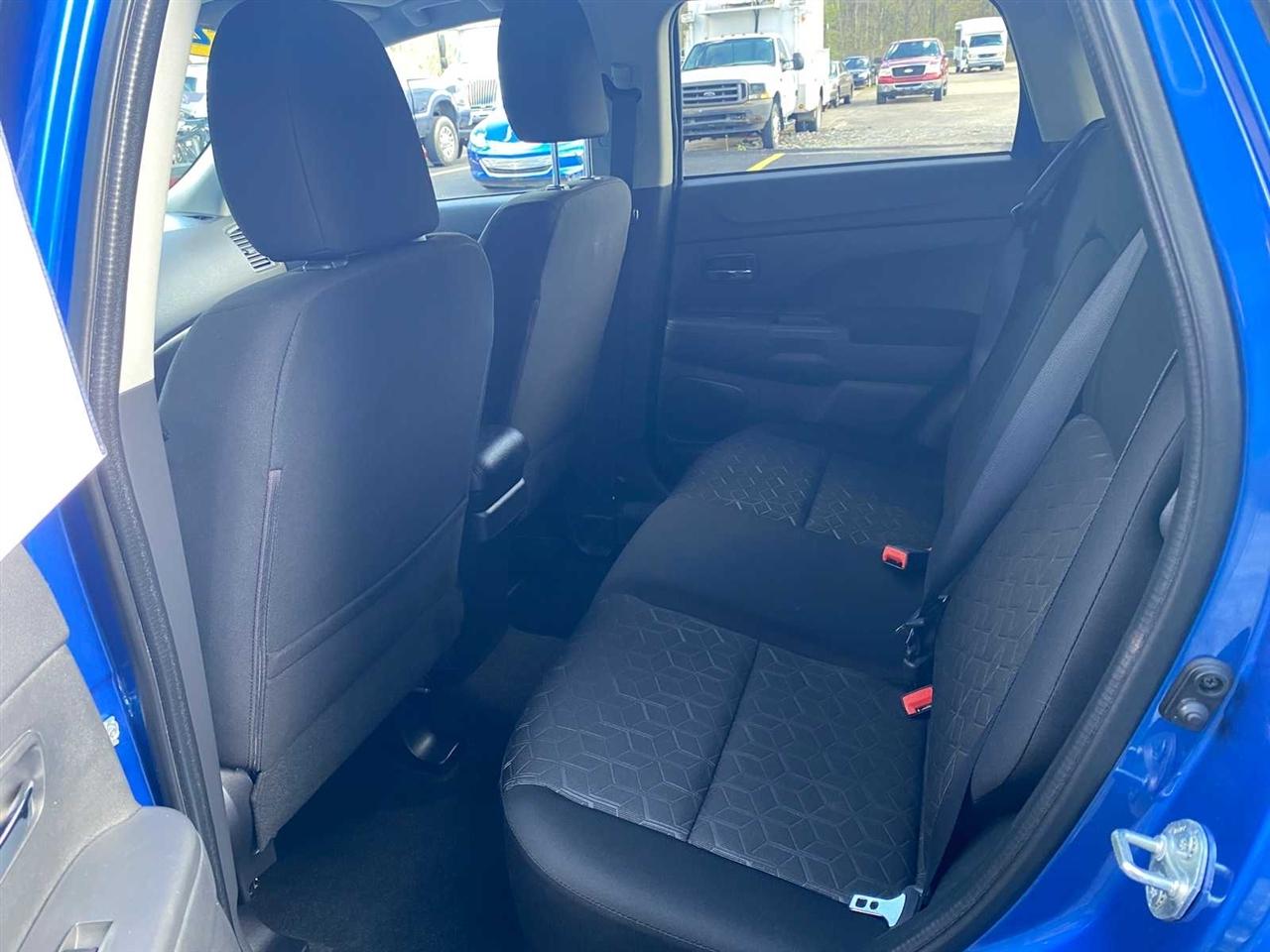 Mitsubishi Outlander Sport 2.0 ES CVT 2020