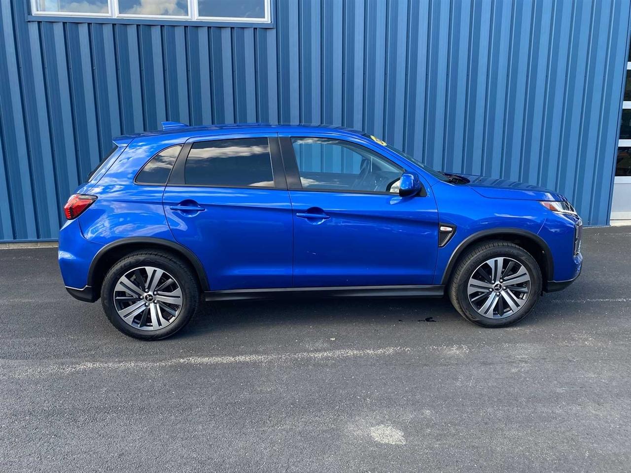 Mitsubishi Outlander Sport 2.0 ES CVT 2020
