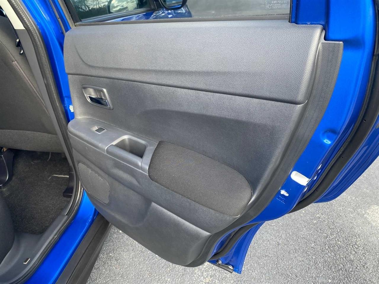 Mitsubishi Outlander Sport 2.0 ES CVT 2020