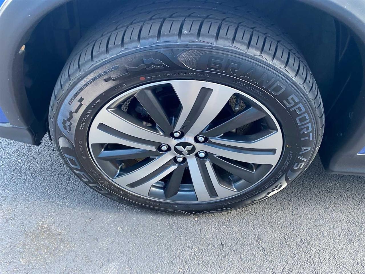 Mitsubishi Outlander Sport 2.0 ES CVT 2020