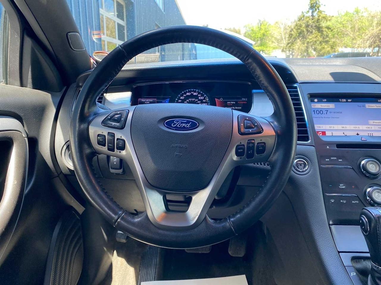 Ford Taurus SEL FWD 2016