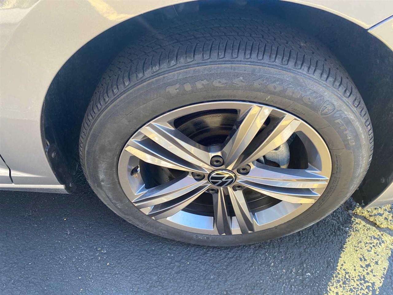 Volkswagen Jetta SE 2023