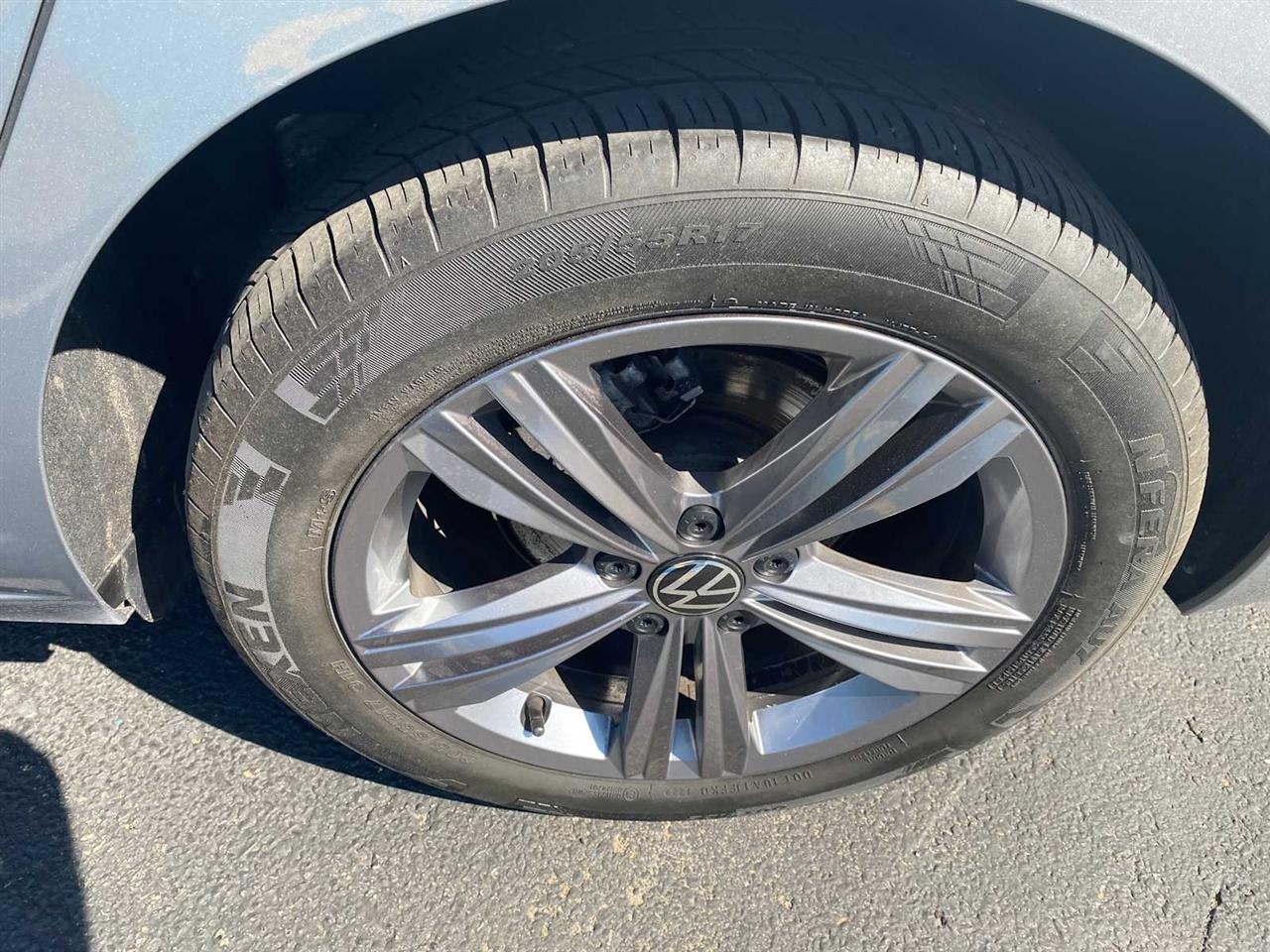 Volkswagen Jetta SE 2023