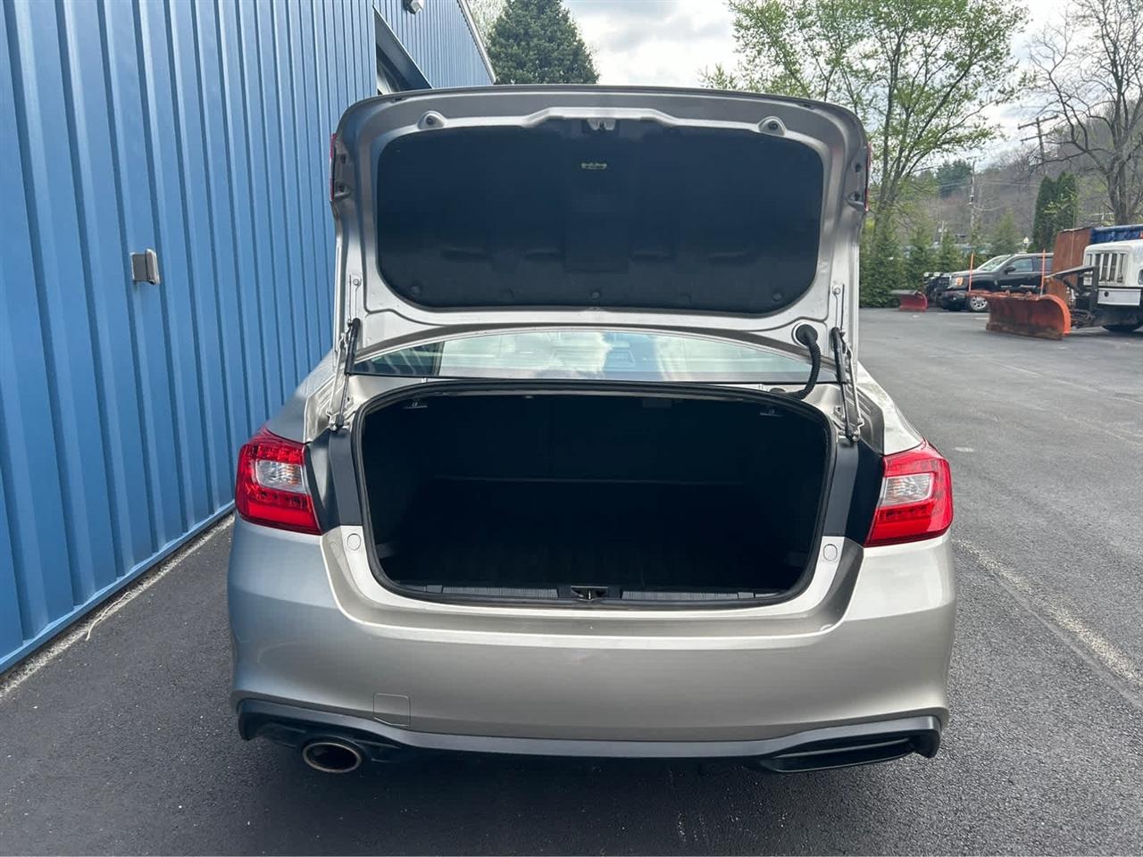 Subaru Legacy 2.5i Limited 2019