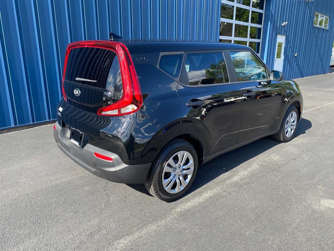 Kia Soul LX 6M 2021