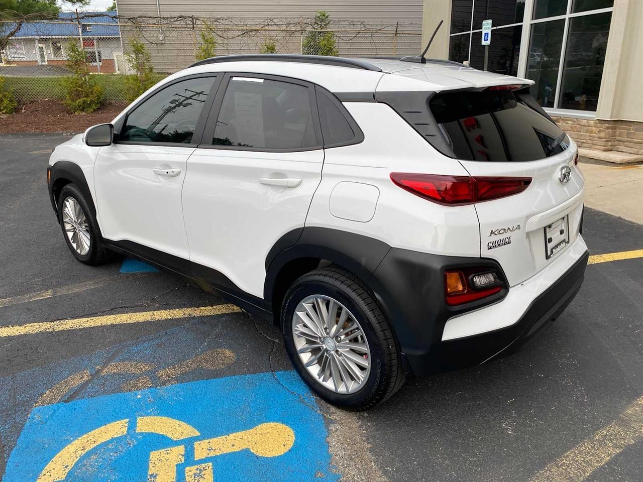 Hyundai Kona SEL 2021