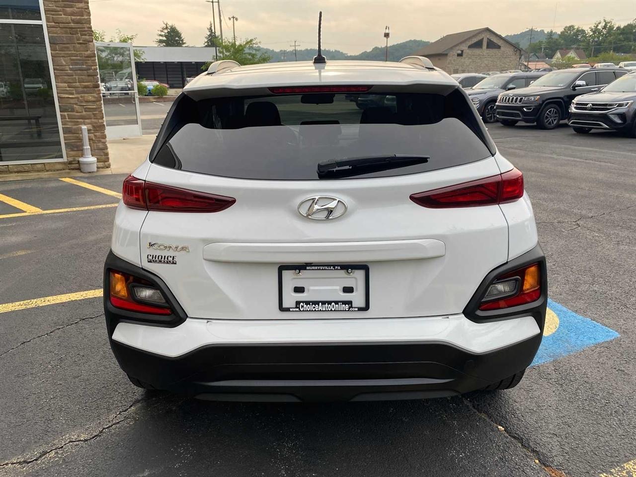 Hyundai Kona SEL 2021