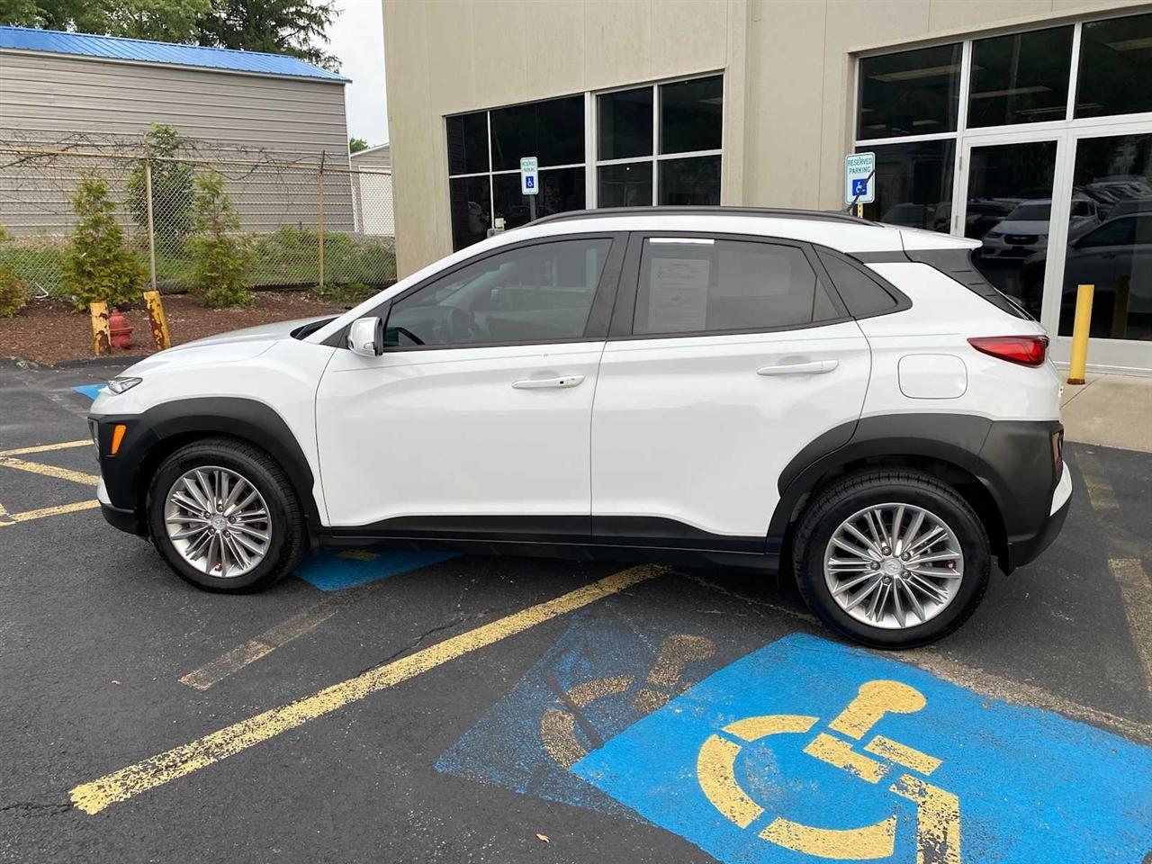 Hyundai Kona SEL 2021