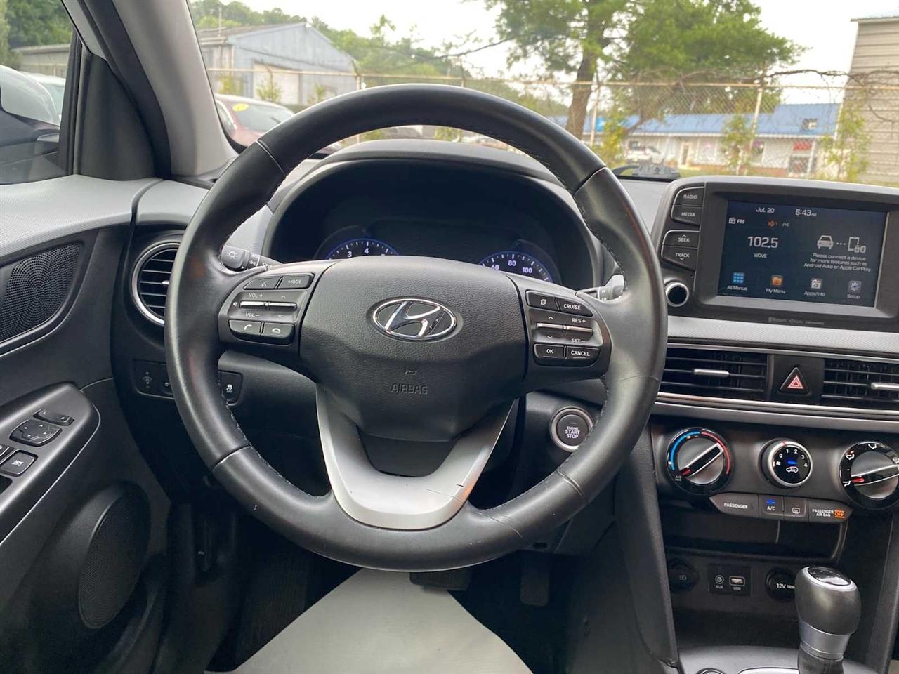 Hyundai Kona SEL 2021