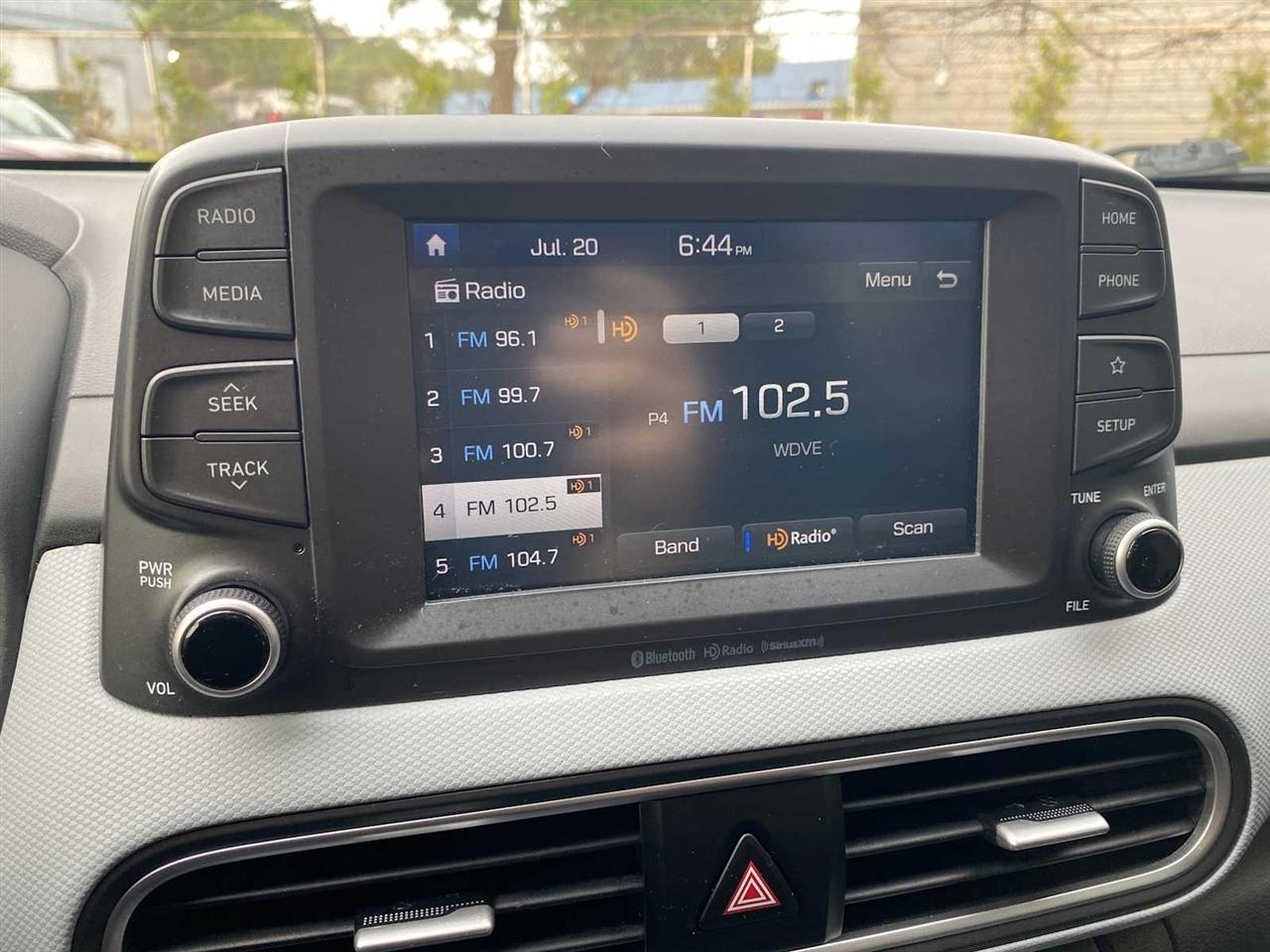 Hyundai Kona SEL 2021