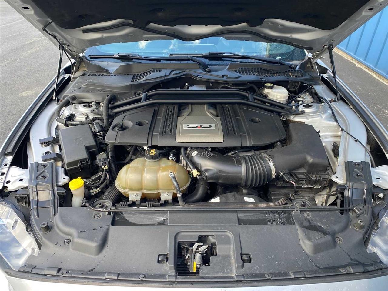 Ford Mustang GT Premium Coupe 2018