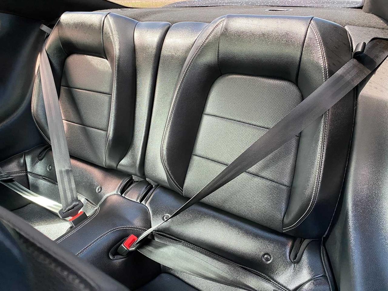 Ford Mustang GT Premium Coupe 2018