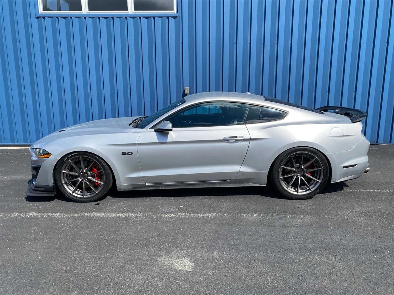 Ford Mustang GT Premium Coupe 2018