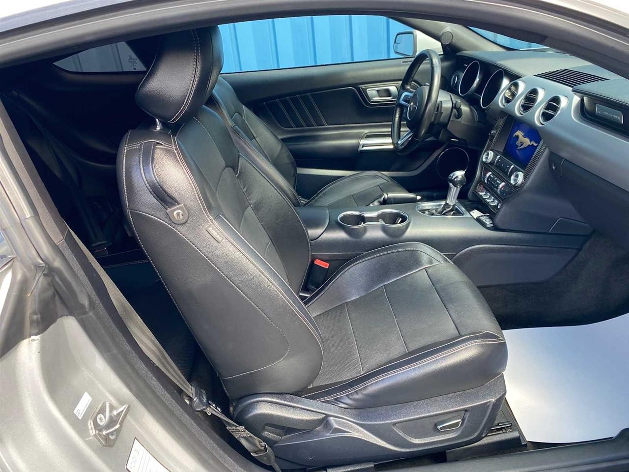 Ford Mustang GT Premium Coupe 2018