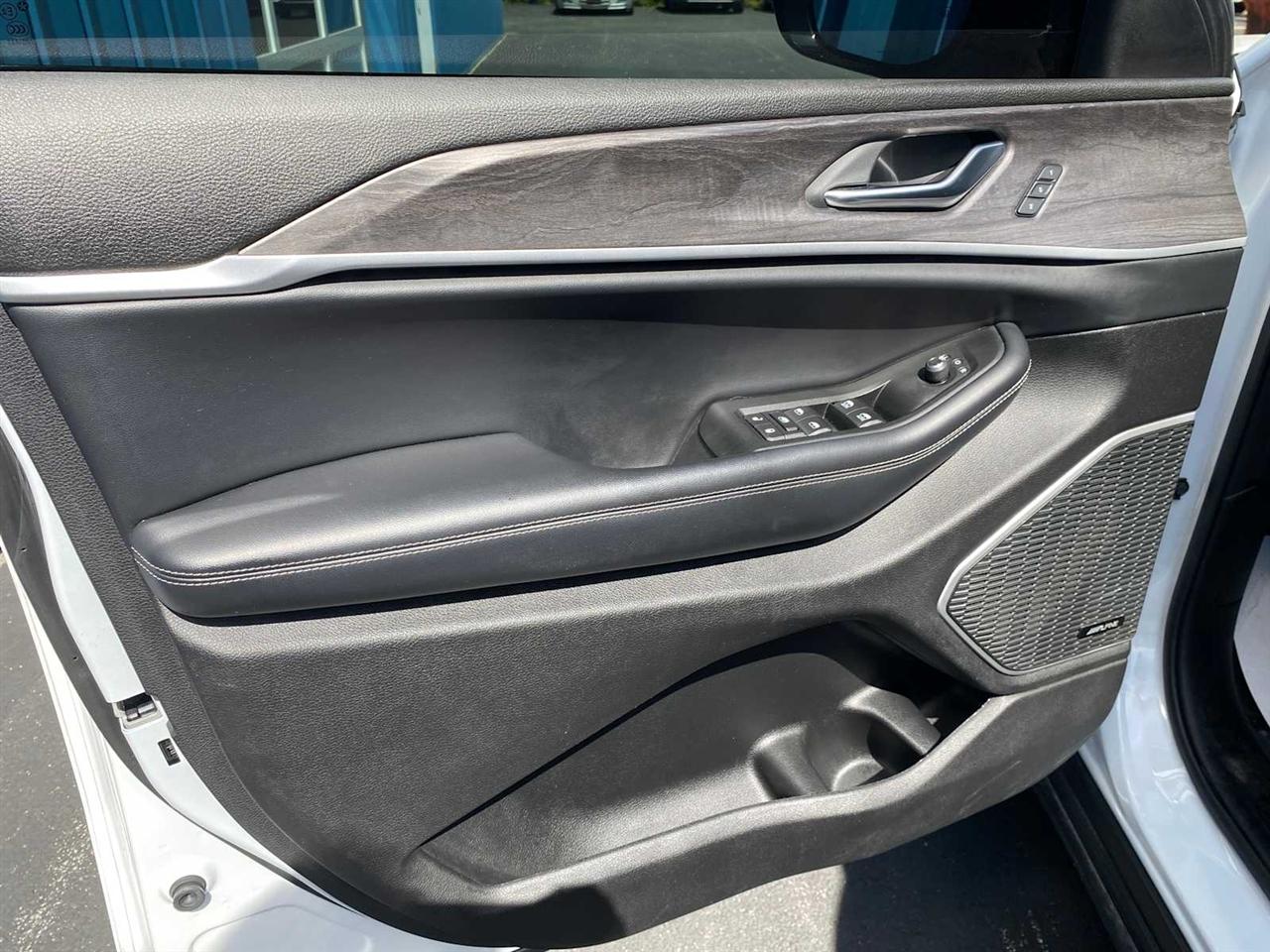Jeep Grand Cherokee Limited 4WD 2021