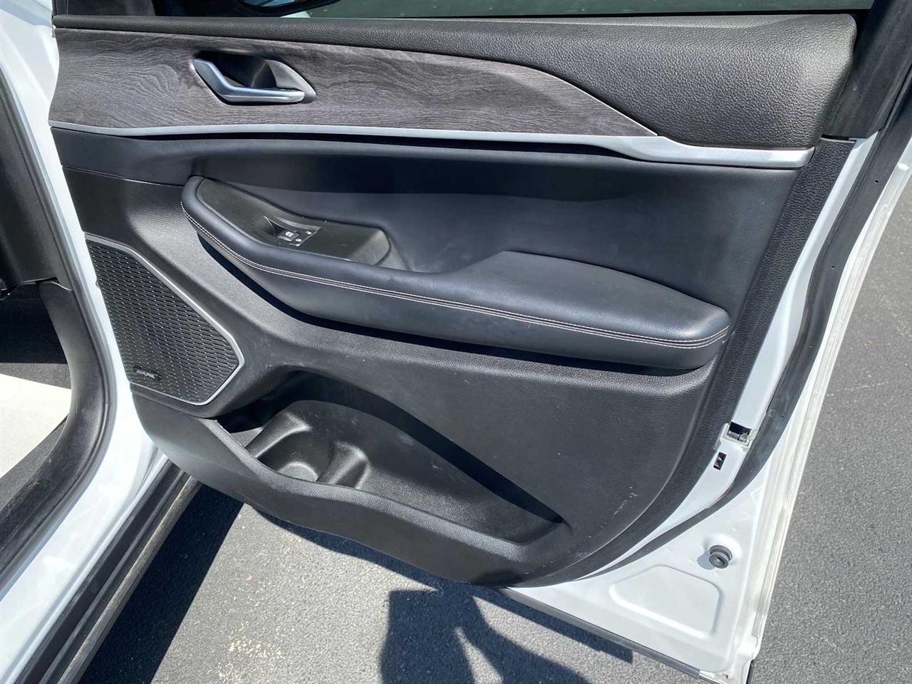 Jeep Grand Cherokee Limited 4WD 2021