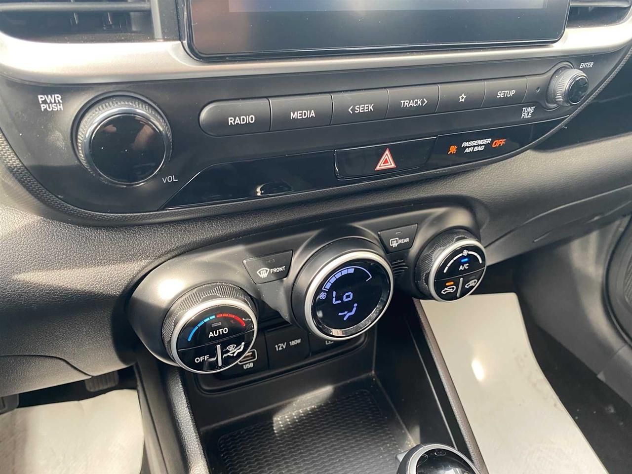 Hyundai Venue SEL 2023