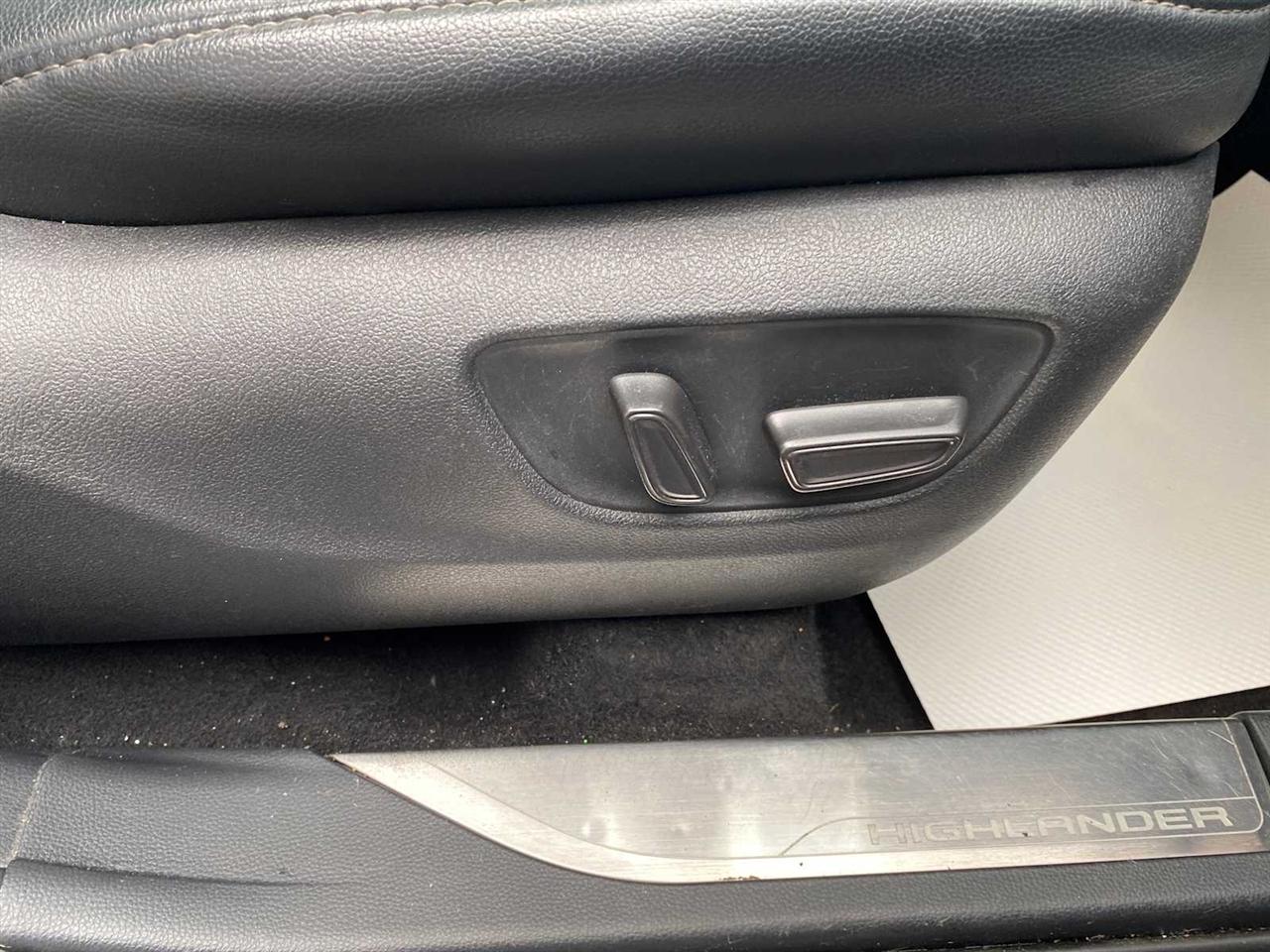 Toyota Highlander Platinum AWD V6 2020