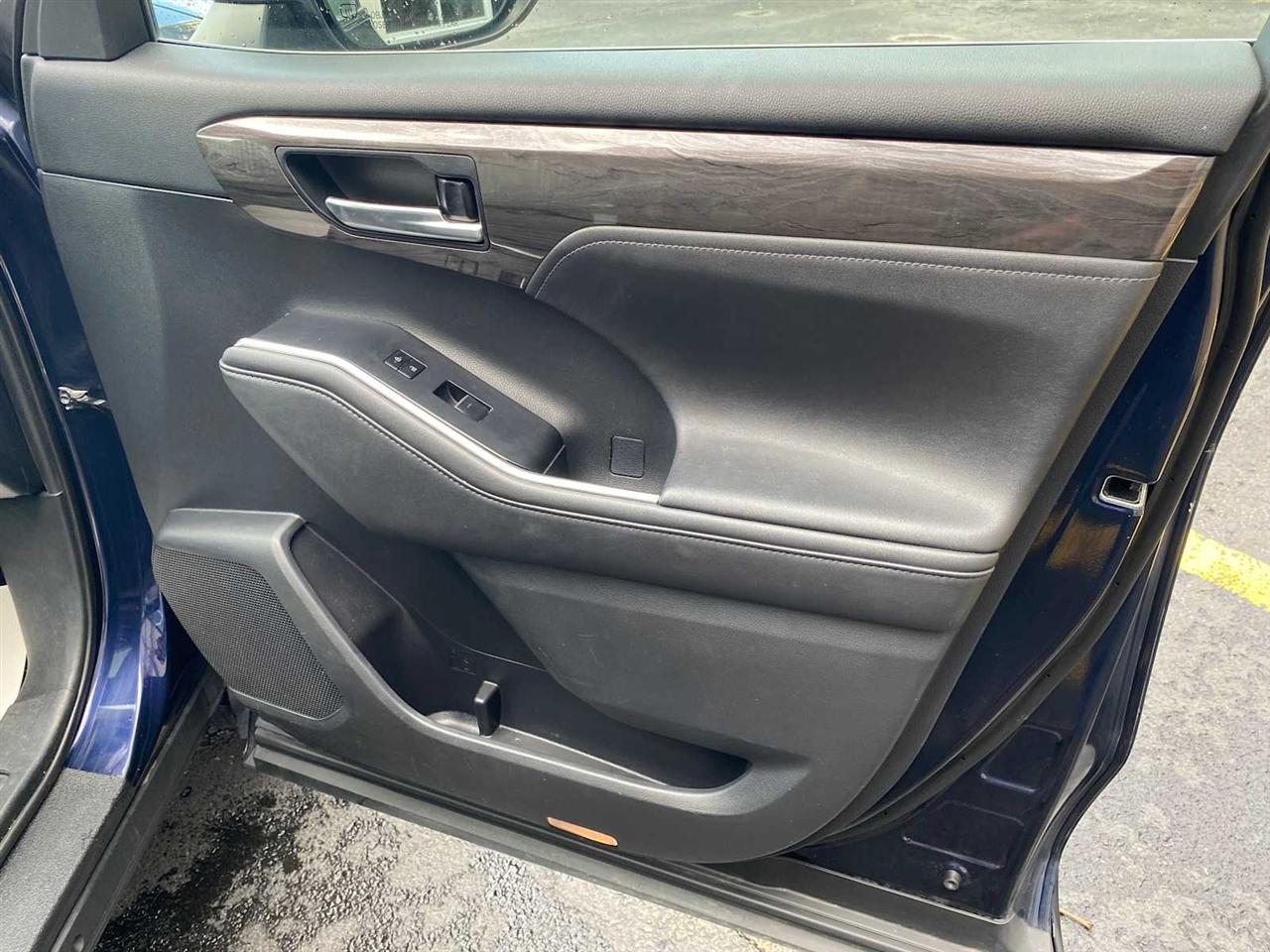 Toyota Highlander Platinum AWD V6 2020