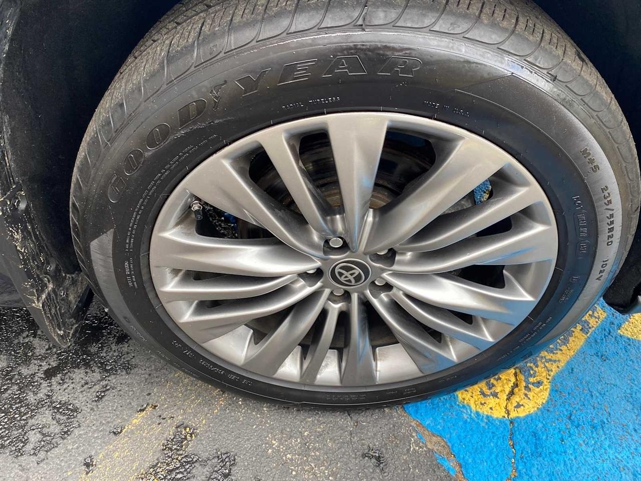 Toyota Highlander Platinum AWD V6 2020