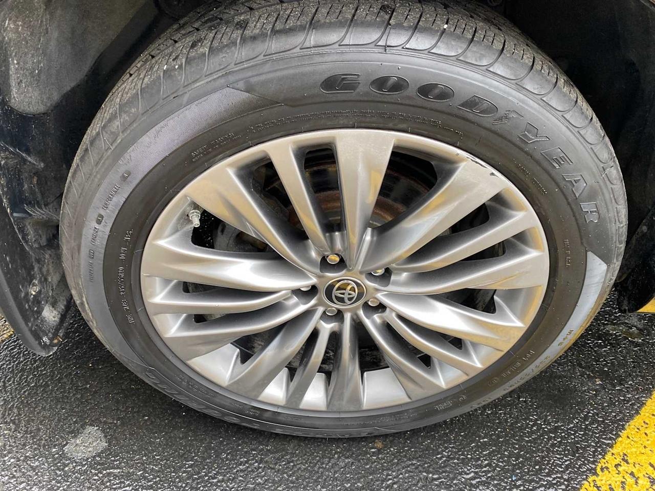 Toyota Highlander Platinum AWD V6 2020