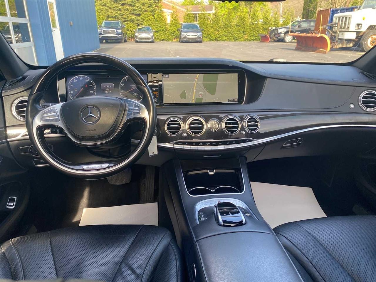 Mercedes-Benz S-Class S550 4MATIC 2016