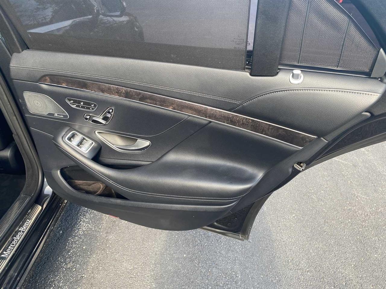 Mercedes-Benz S-Class S550 4MATIC 2016