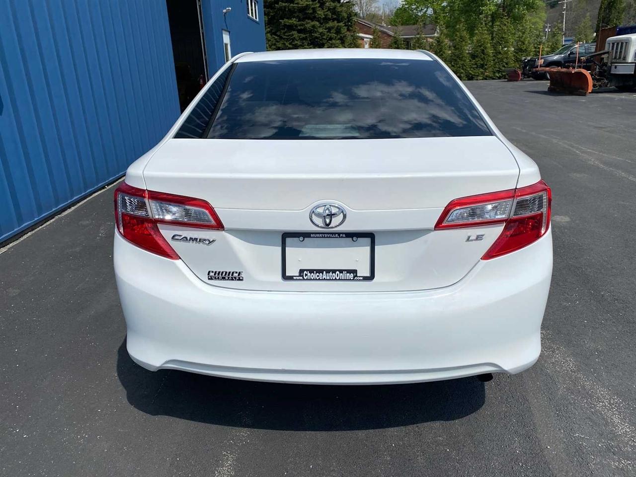Toyota Camry LE 2012