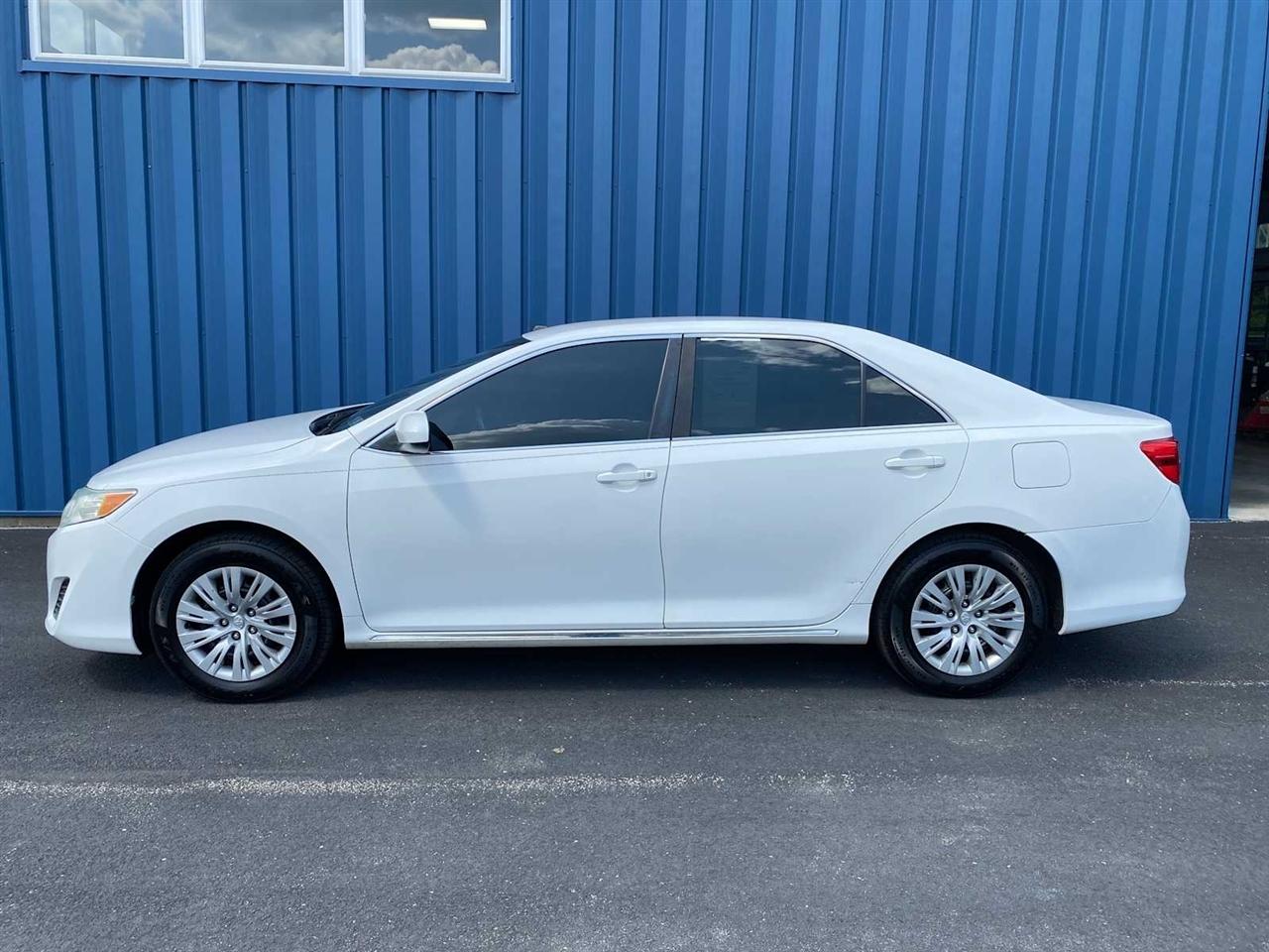 Toyota Camry LE 2012
