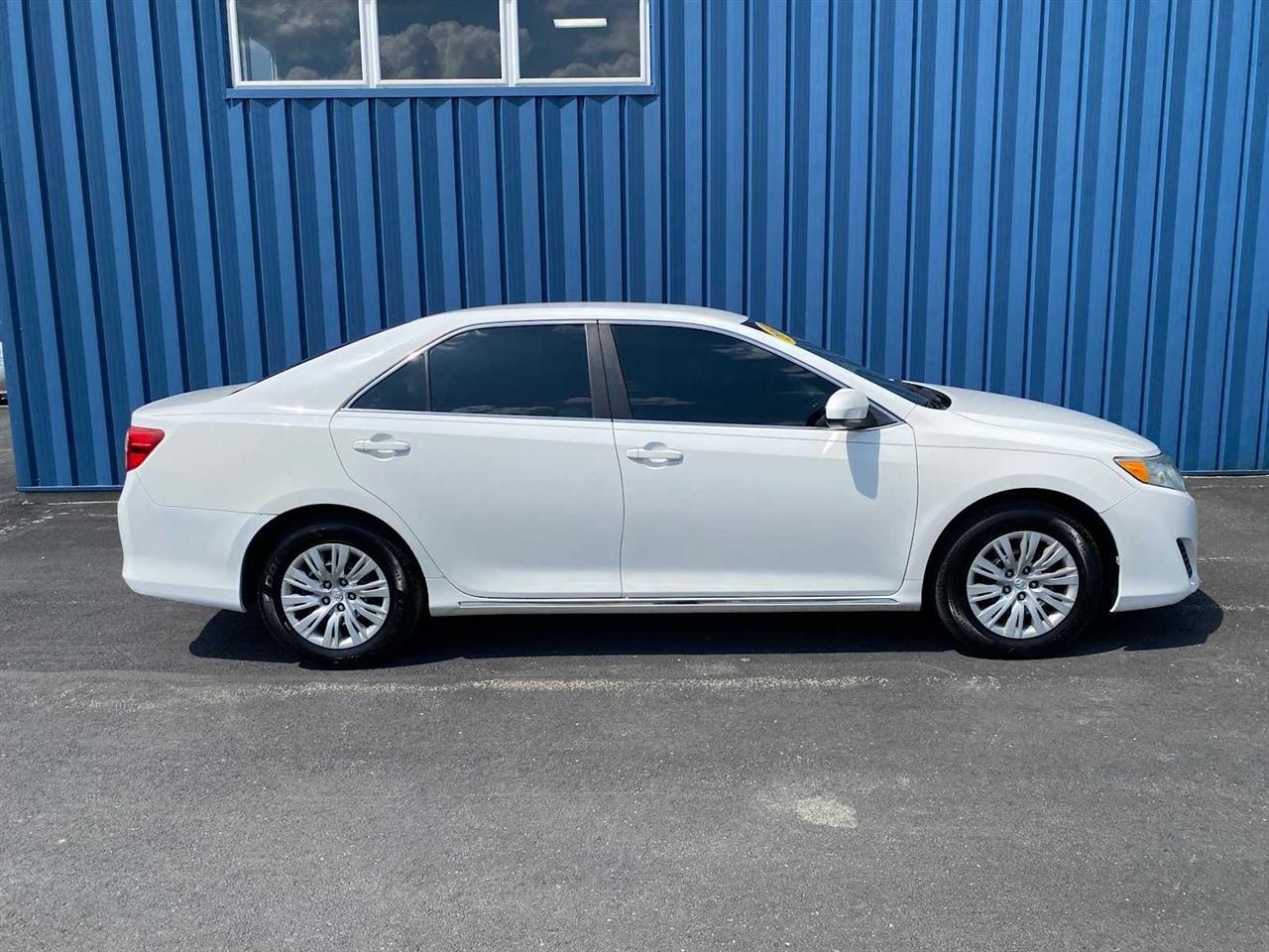 Toyota Camry LE 2012