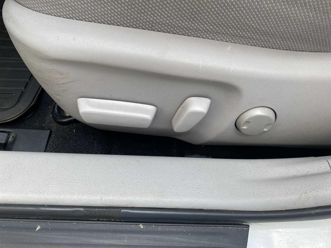 Toyota Camry LE 2012