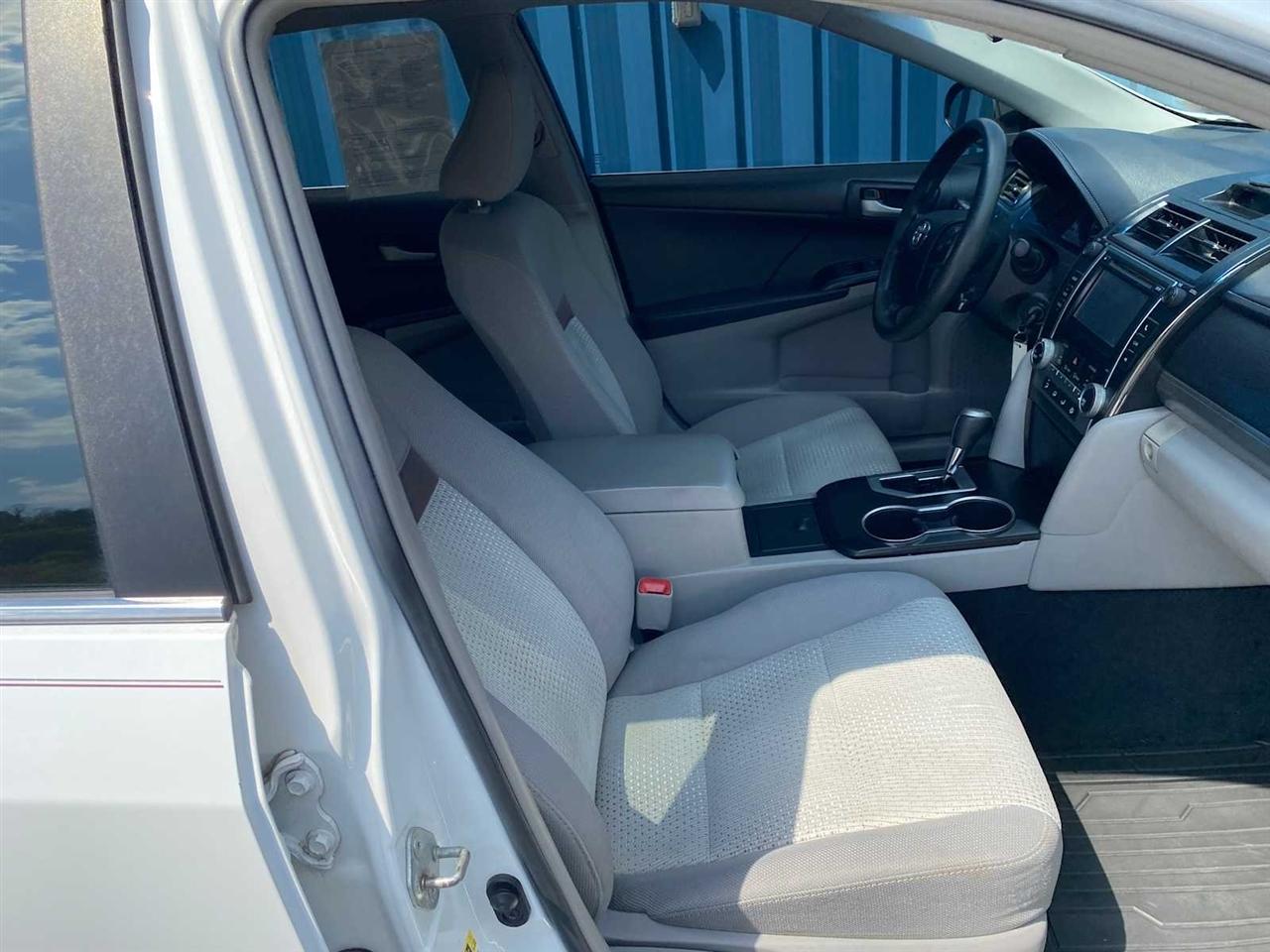 Toyota Camry LE 2012