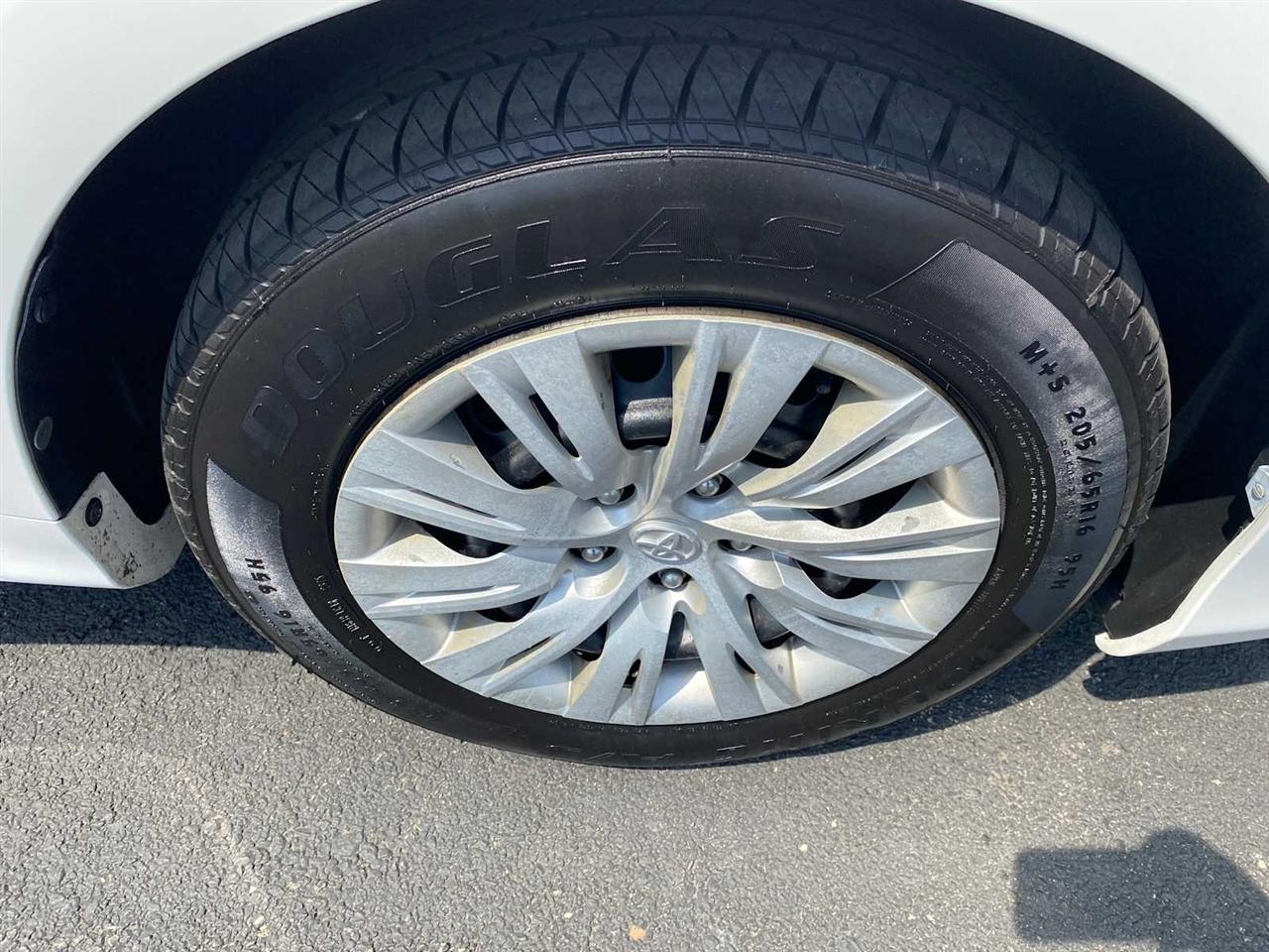 Toyota Camry LE 2012