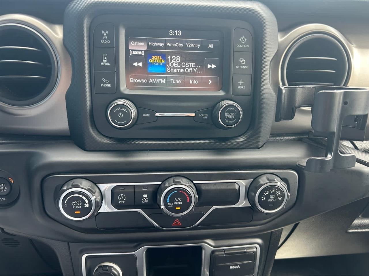 Jeep Wrangler Unlimited Sport 2018