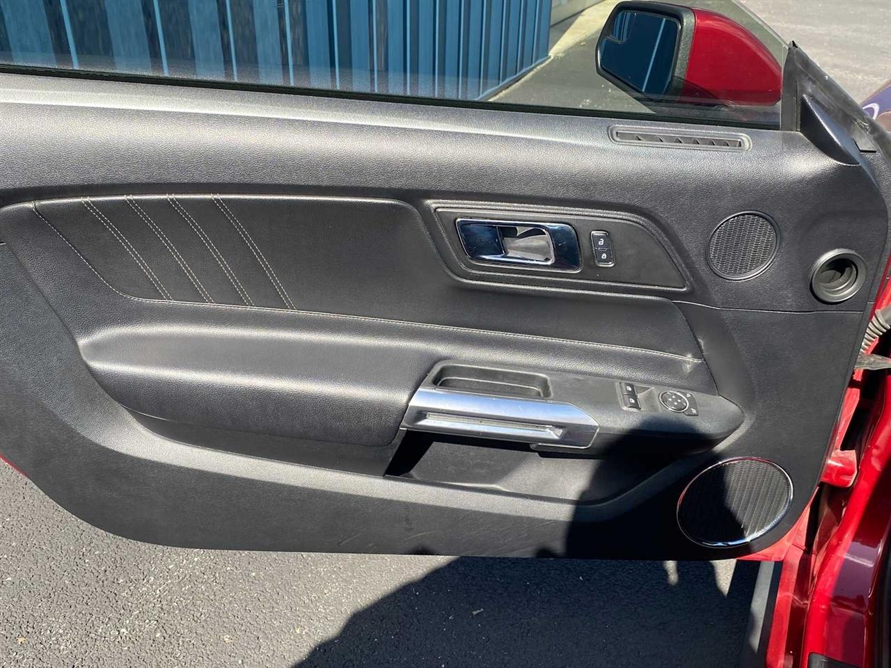 Ford Mustang EcoBoost Premium Coupe 2017