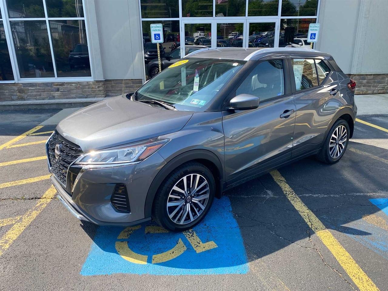 Nissan Kicks SV 2022