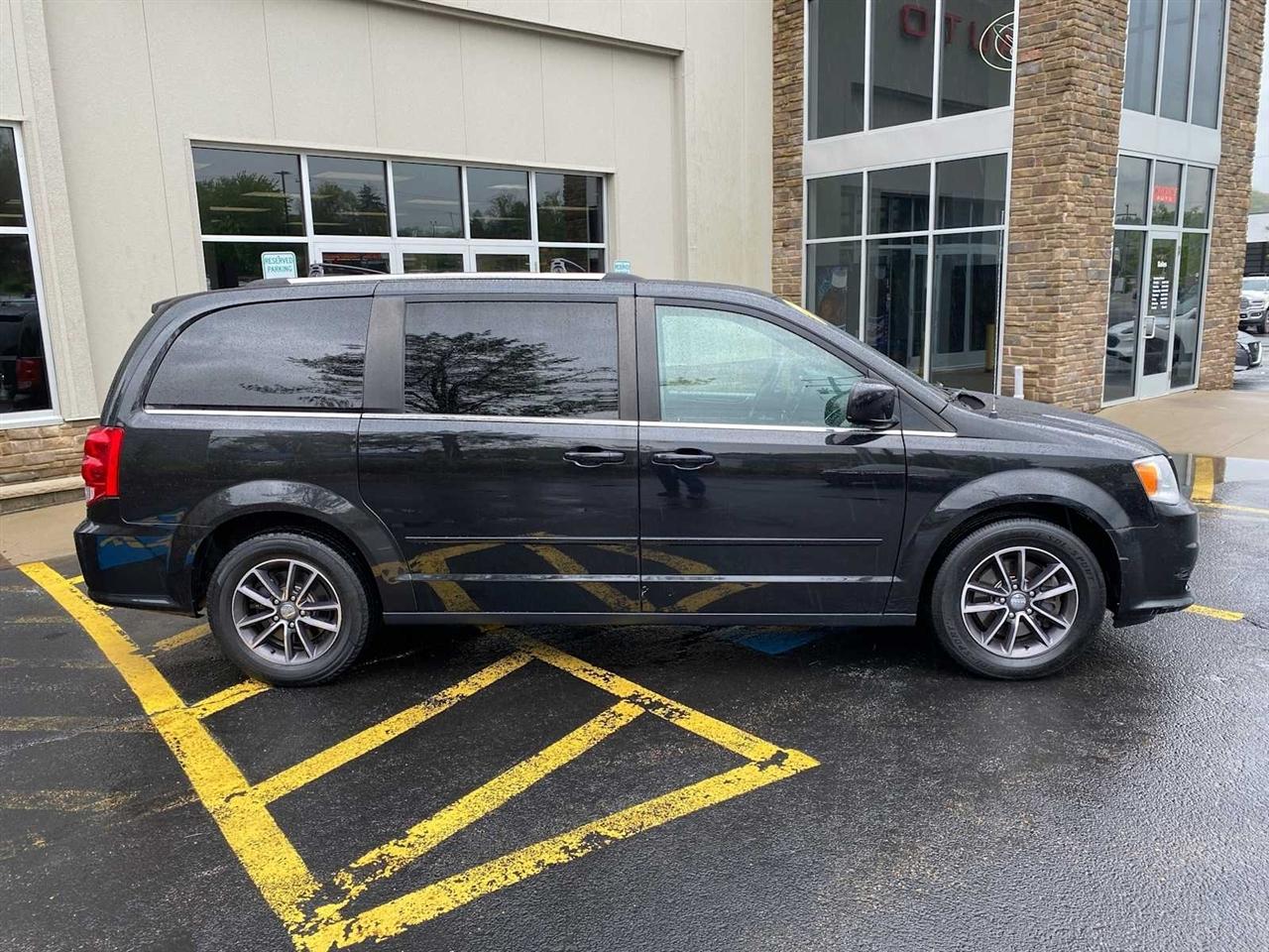 Dodge Grand Caravan SXT 2017