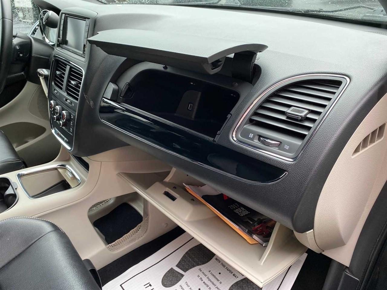 Dodge Grand Caravan SXT 2017