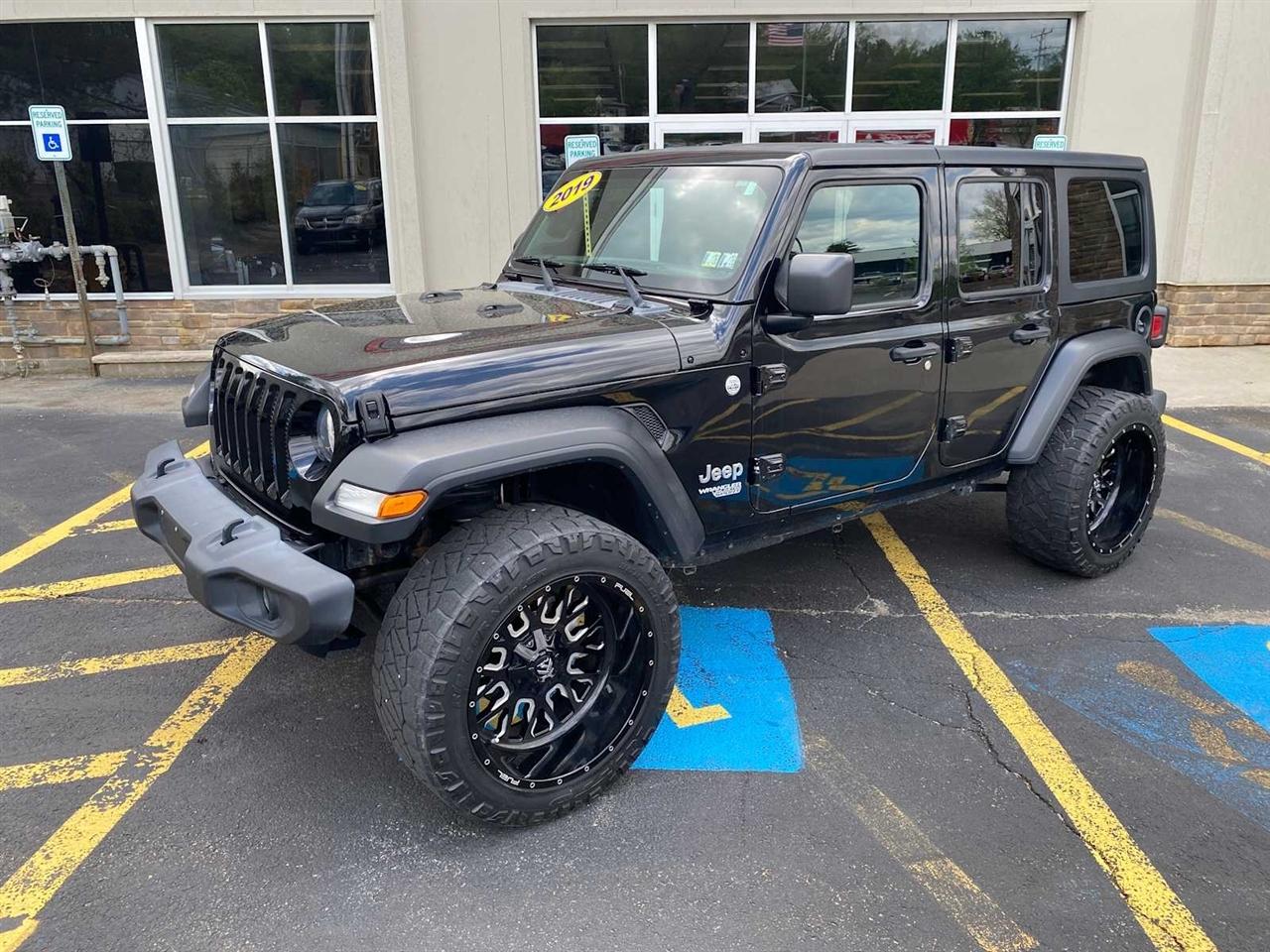 Jeep Wrangler Unlimited Sport 2019