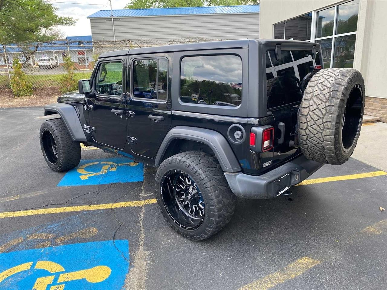 Jeep Wrangler Unlimited Sport 2019