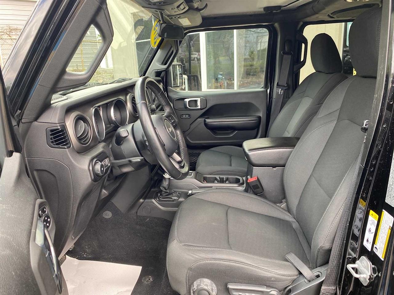 Jeep Wrangler Unlimited Sport 2019