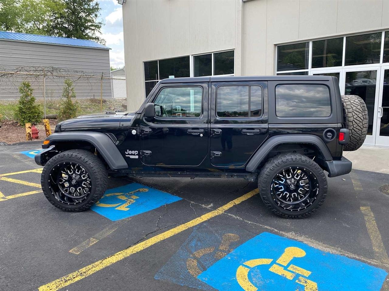 Jeep Wrangler Unlimited Sport 2019