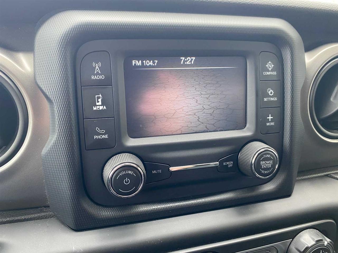Jeep Wrangler Unlimited Sport 2019