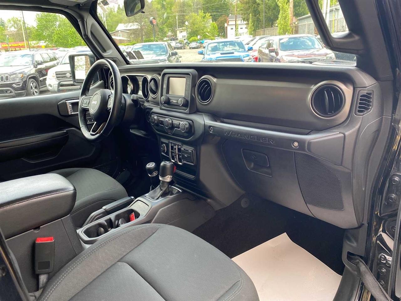 Jeep Wrangler Unlimited Sport 2019
