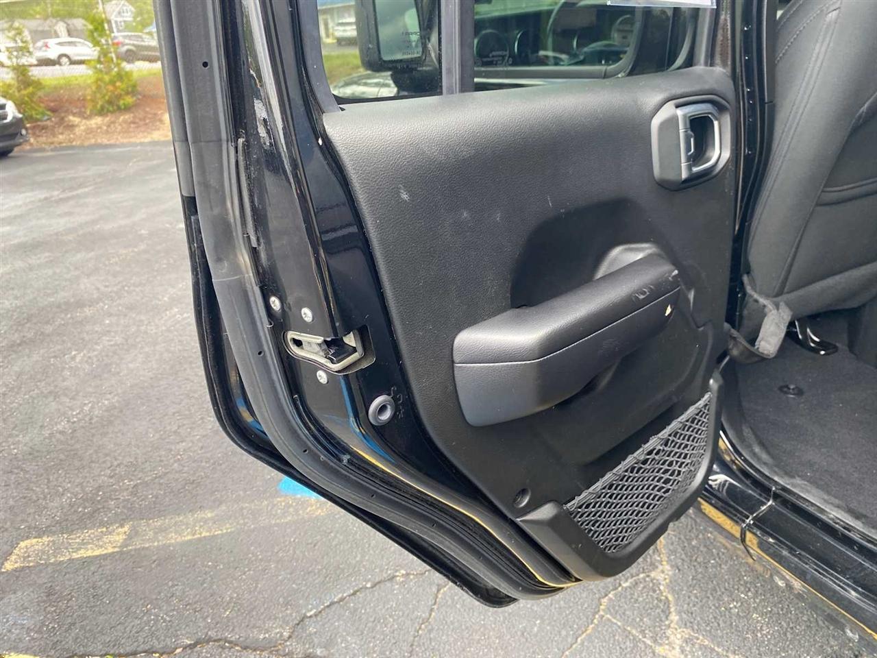 Jeep Wrangler Unlimited Sport 2019