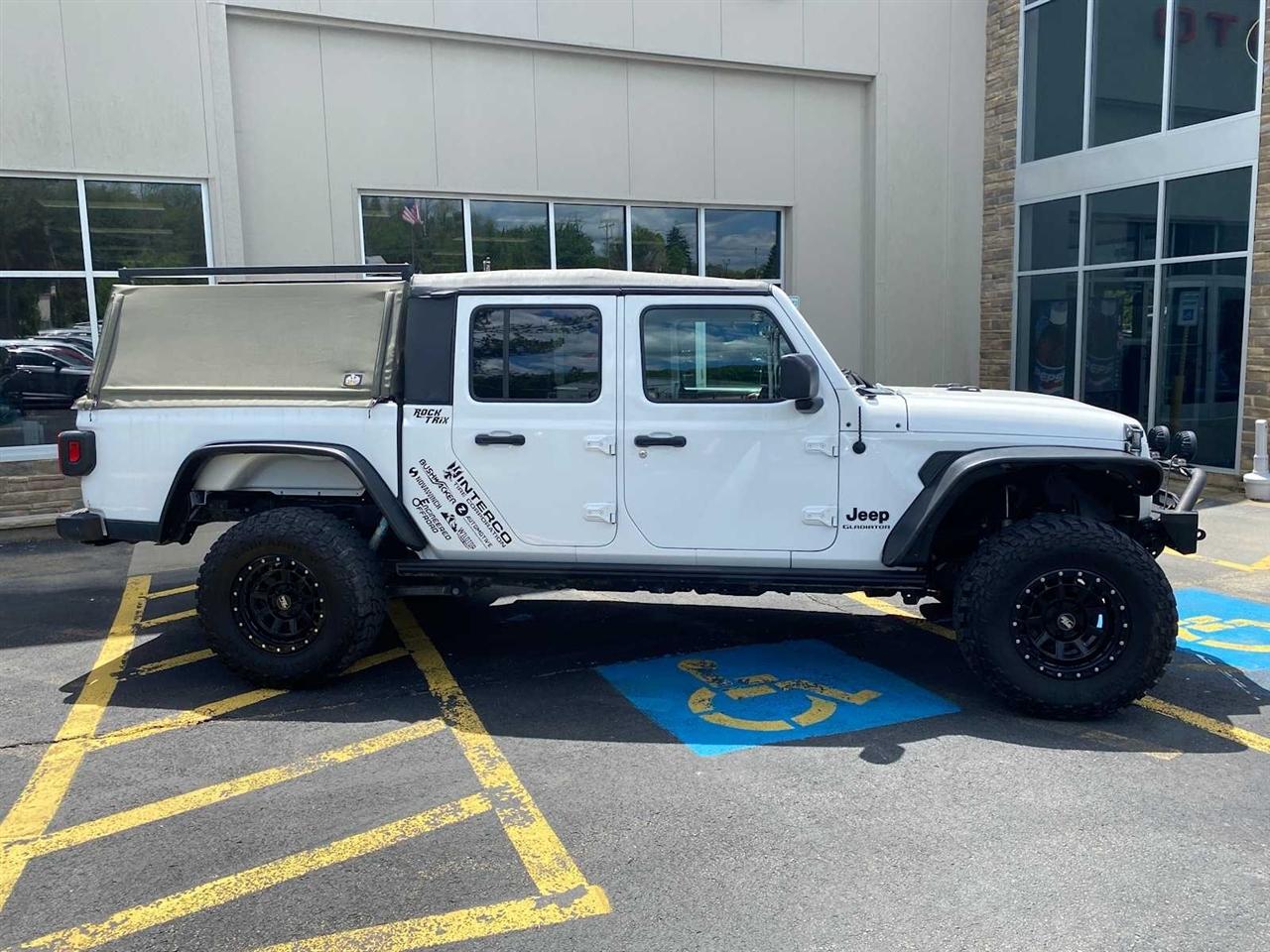Jeep Gladiator Sport 2022