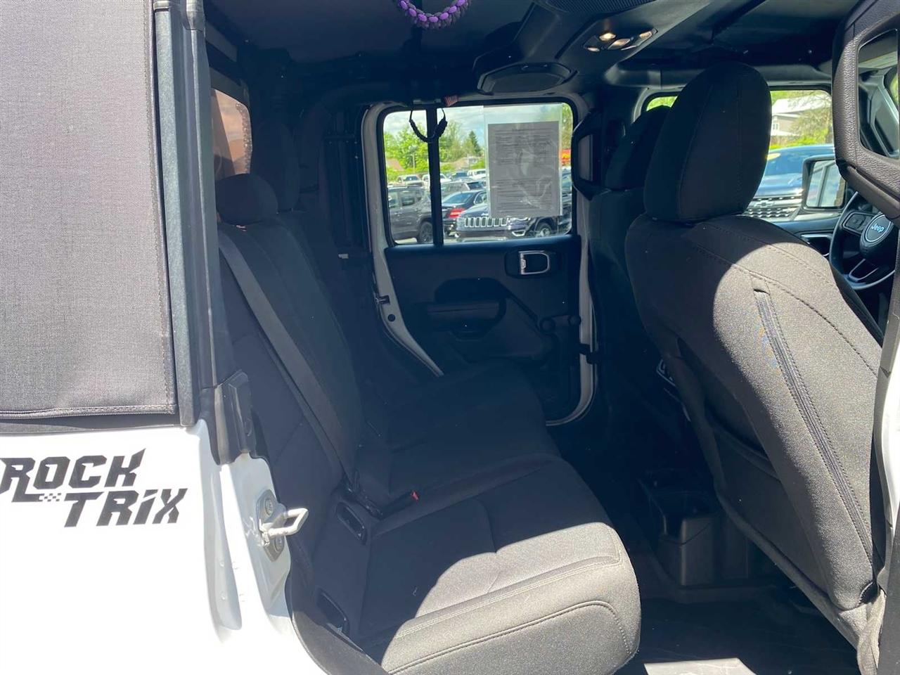 Jeep Gladiator Sport 2022