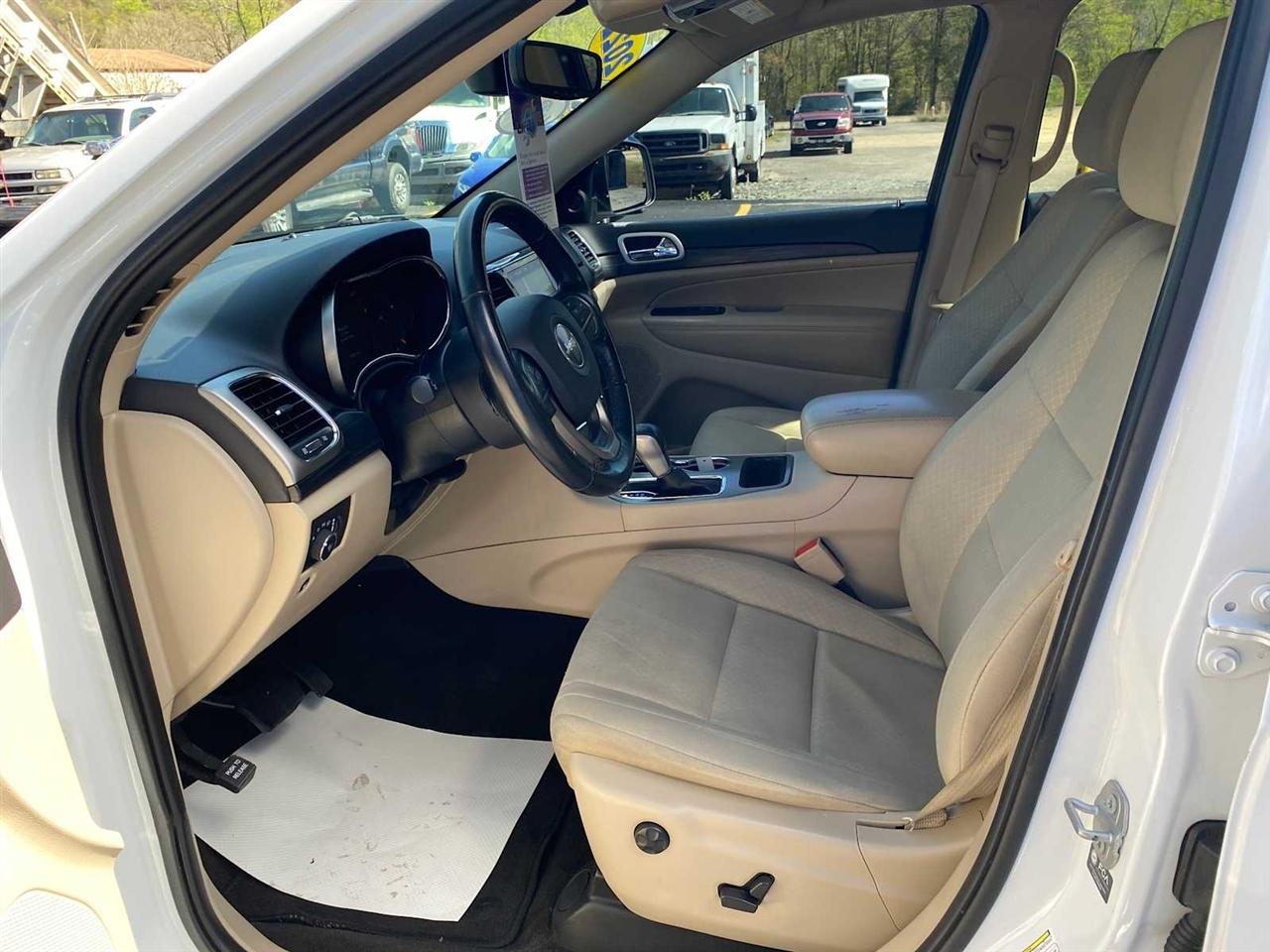 Jeep Grand Cherokee WK Laredo E 4WD 2022